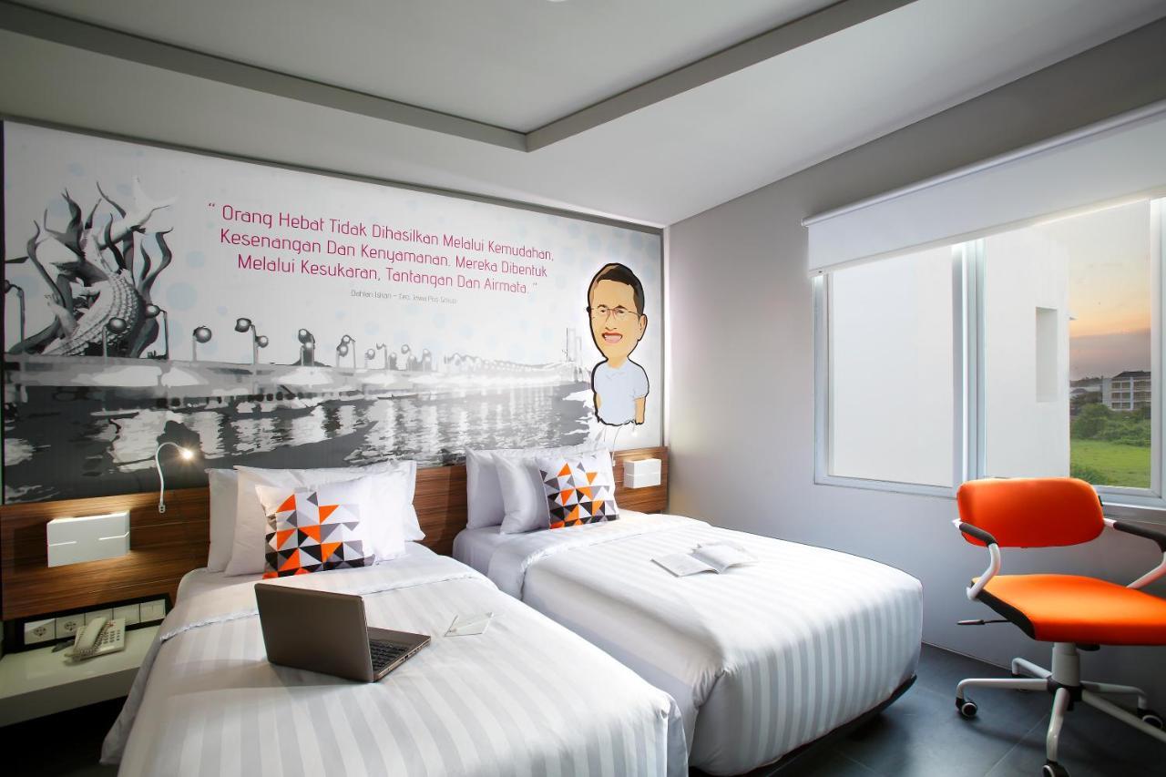 Berry Biz Hotel Sunset Road Seminyak Extérieur photo